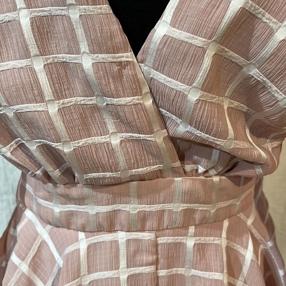 Blithe long sleeve romper, size‎ medium - image 5